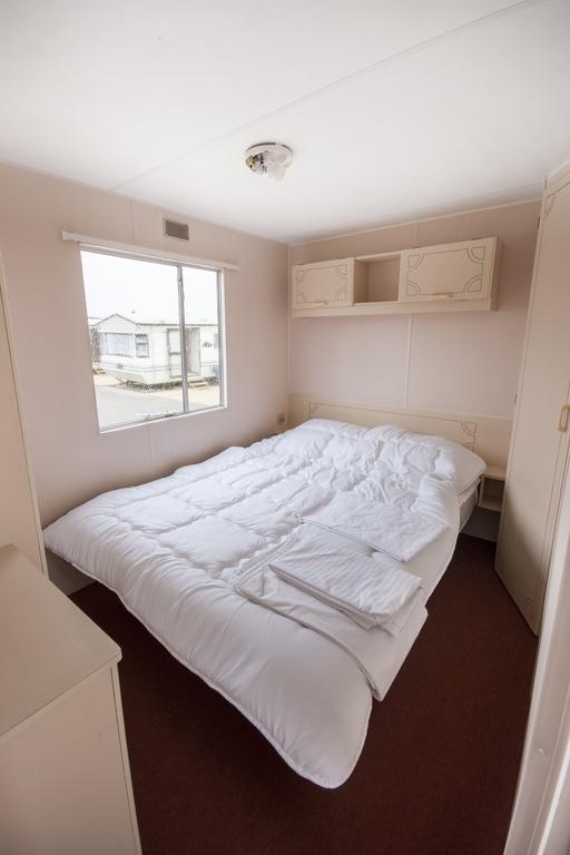 Cuma Camp Villa Sarbinowo Buitenkant foto