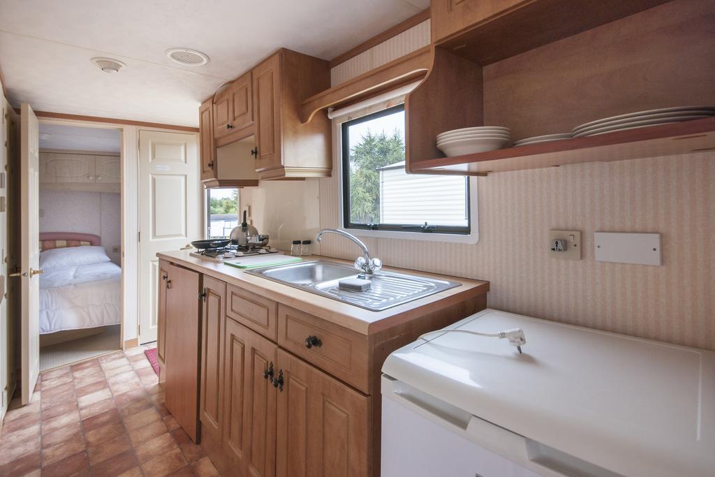 Cuma Camp Villa Sarbinowo Buitenkant foto
