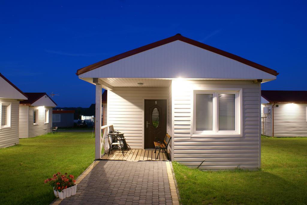 Cuma Camp Villa Sarbinowo Buitenkant foto
