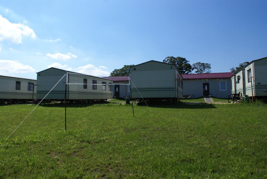 Cuma Camp Villa Sarbinowo Buitenkant foto